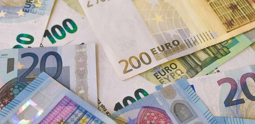 DBRS: Χαμηλότερο ποσοστό αύξησης καταθετικών επιτοκίων η Κύπρος