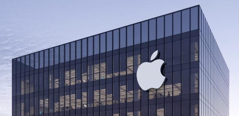 Apple: Γιατί μετέφερε αεροπορικώς 600 τόνους iPhone από Ινδία