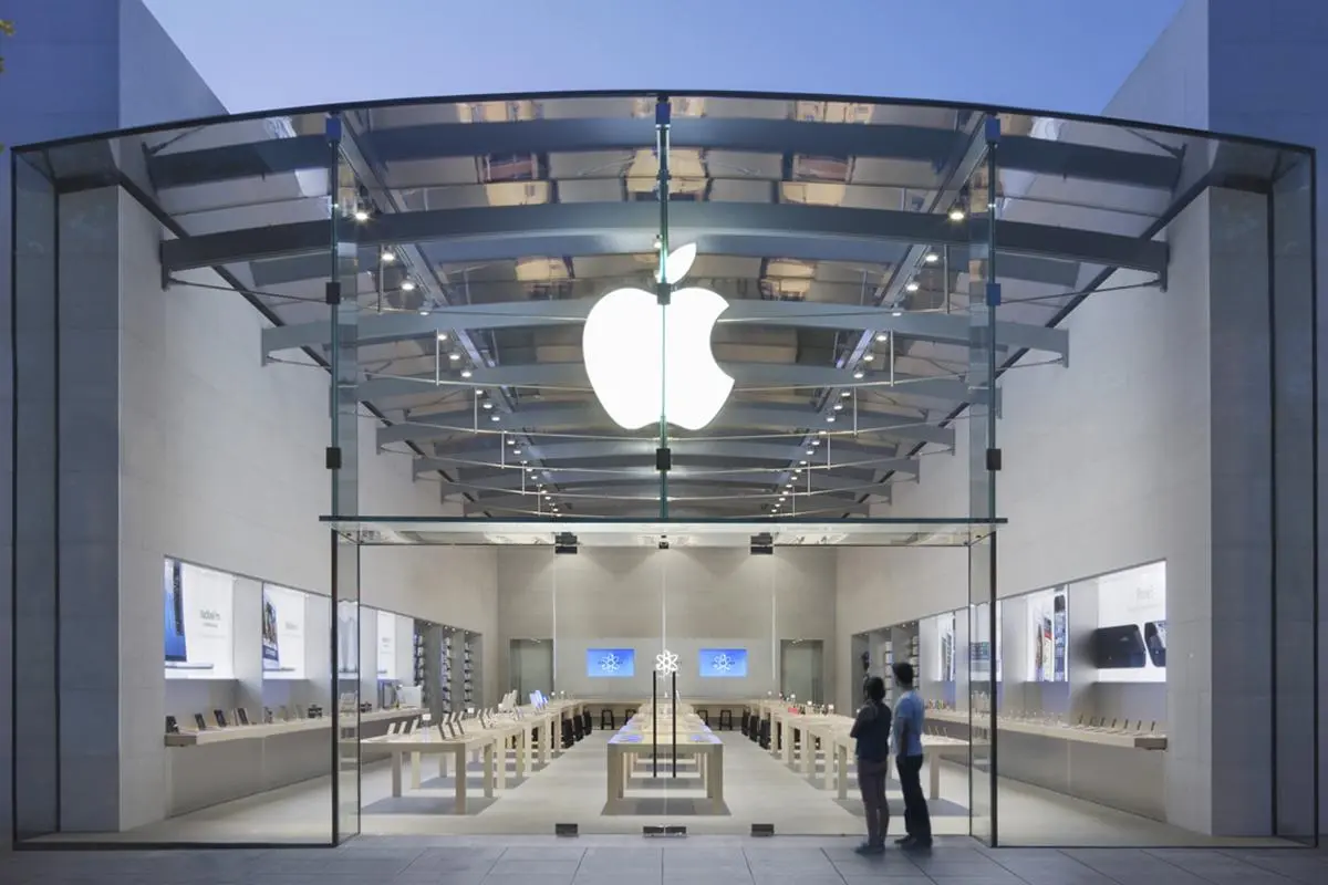 Η Apple βάζει λουκέτο σε όλα τα καταστήματα εκτός της Κίνας