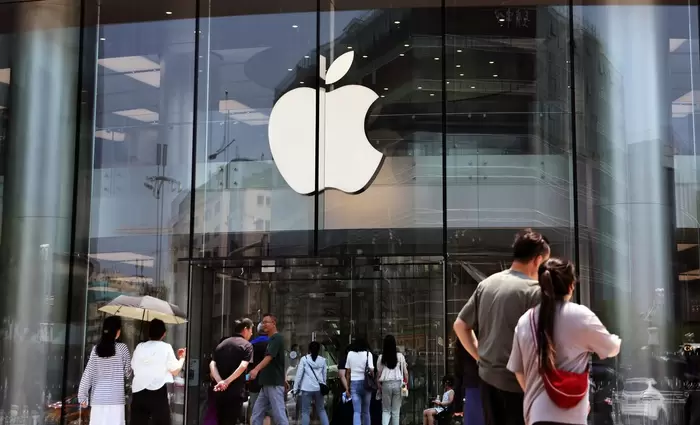 Apple: Για πρώτη φορά στα χρονικά βάζει λουκέτο σε κατάστημά της στην Κίνα
