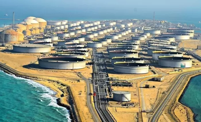 Ο Σαουδαραβικός «γίγαντας» του μαύρου χρυσού, γυρνάει σελίδα