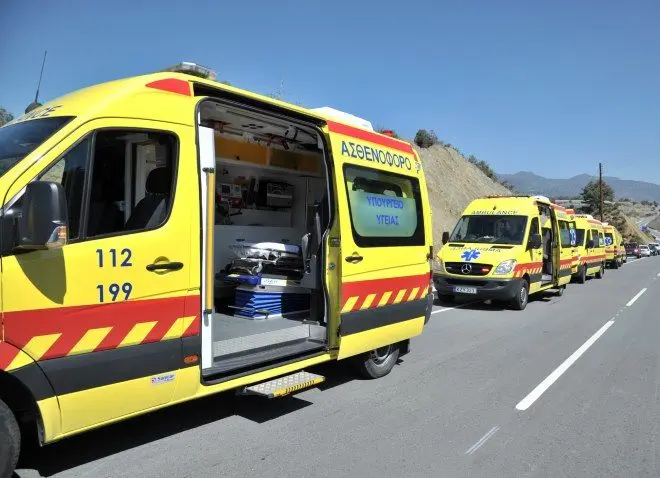 80 ιδιωτικά ασθενοφόρα υπολειτουργούν - «Όχι» Υπ. Υγείας για νέα Υπηρεσία