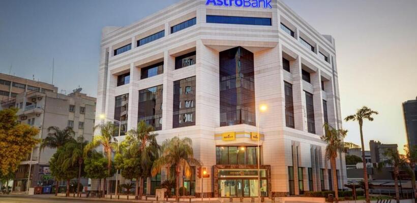 Deal «τουλάχιστον €205 εκατ.» και επίσημα από την Alpha Bank