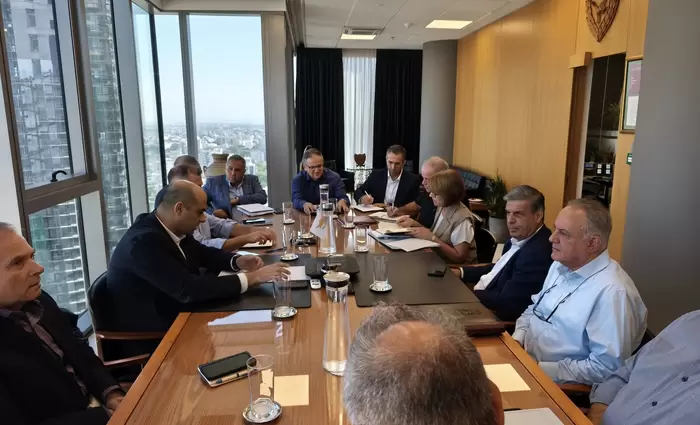 ΑΤΑ: Αναπάντητα ερωτήματα και νέες ανησυχίες από τις συντεχνίες