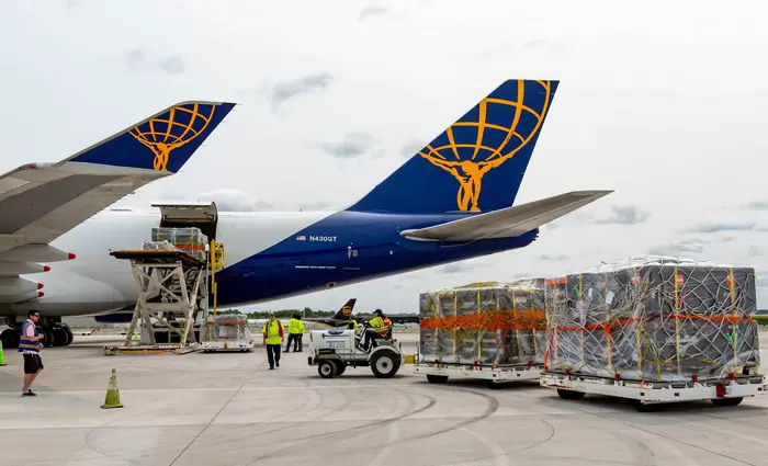 Η Apollo εξετάζει την πιθανότητα πώλησης της Atlas Air έναντι $12 δισ.