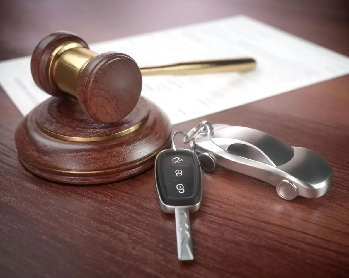 Βγαίνουν «στο σφυρί» αυτοκίνητα από €400