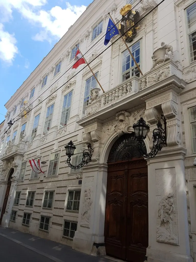 Αυστρία: Προβλέψεις για χαμηλή ανάπτυξη από το ΔΝΤ