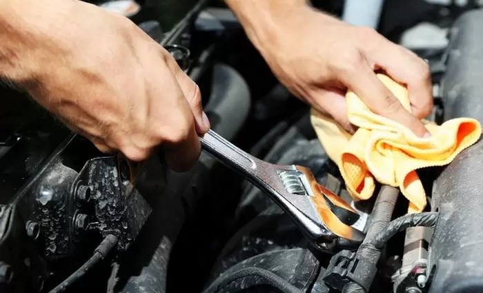 SOS Συνδέσμου Καταναλωτών για συνεργεία αυτοκινήτων - Τι να προσέξετε