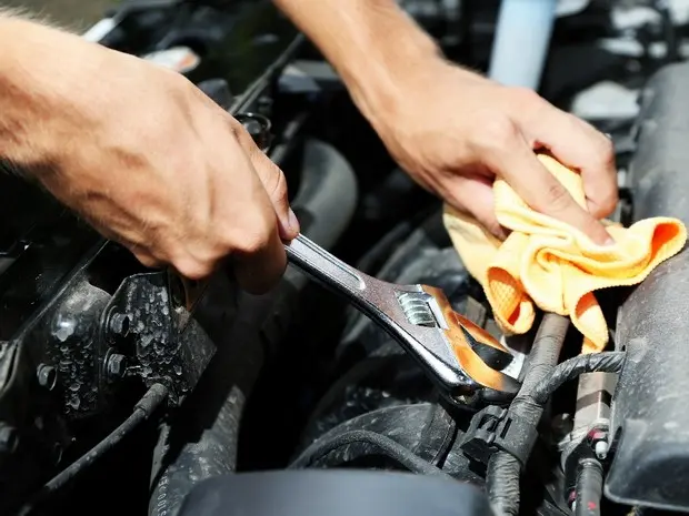 SOS Συνδέσμου Καταναλωτών για συνεργεία αυτοκινήτων - Τι να προσέξετε