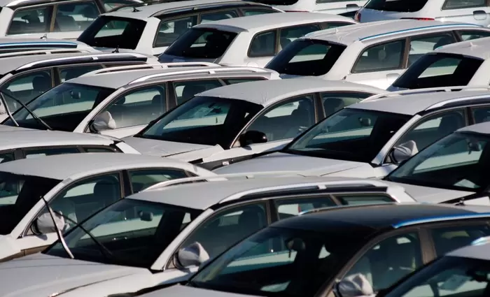Διστακτικότητα Ευρωπαίων πολιτών για αγορά καινούργιων αυτοκίνητων