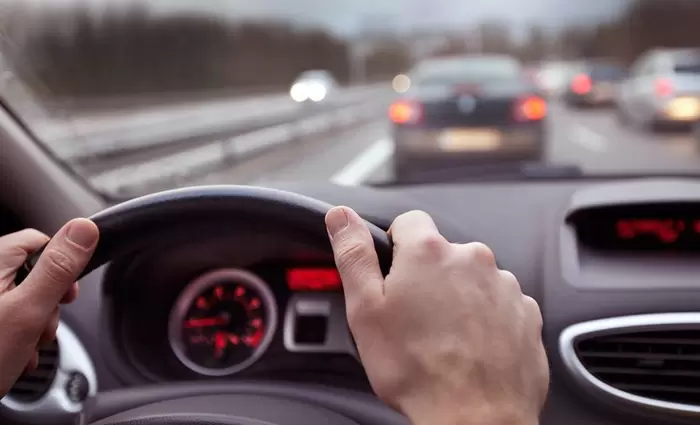 Αυτά τα 6 πράγματα πρέπει να υπάρχουν πάντα στο αυτοκίνητο