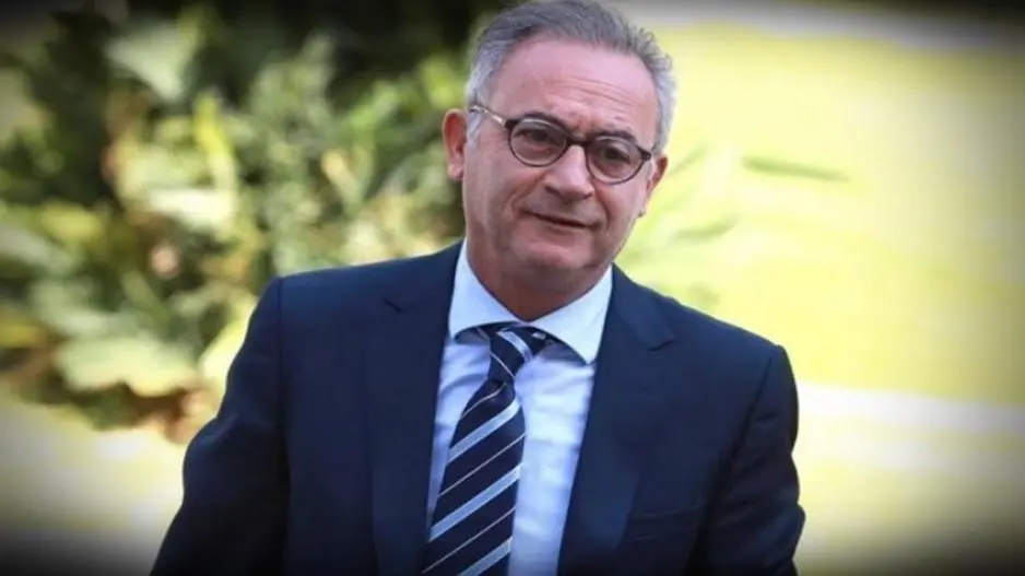 Παρέμβαση Αβέρωφ για Cyprus Confidential