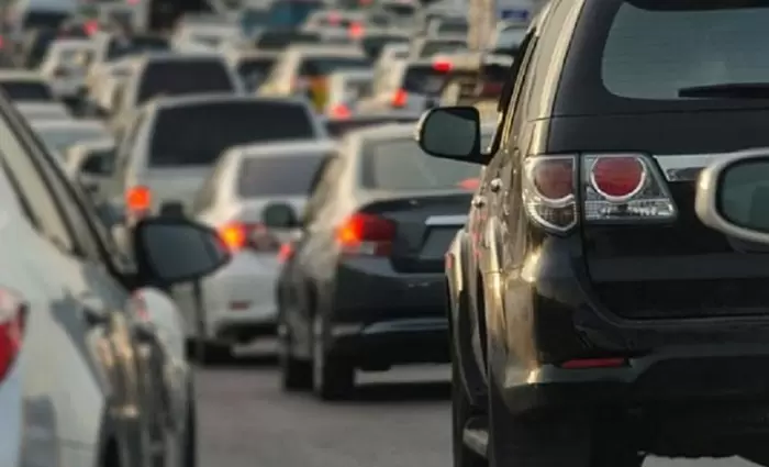 Κίνα:Μειώνεται η τιμή της βενζίνης και του πετρελαίου κίνησης