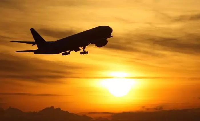 Foreign Office: Άρση της σύστασης αποφυγής ταξιδιών στην Κύπρο