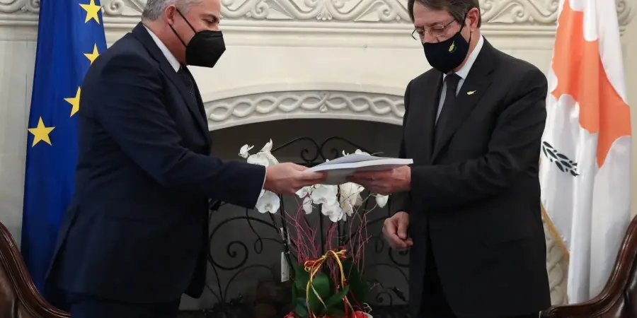 Παραδόθηκε στον ΠτΔ η ετήσια έκθεση της ΡΑΕΚ