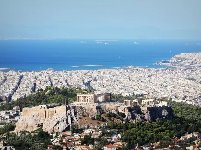 Πού αυξήθηκαν και πού μειώθηκαν οι τιμές ακινήτων στην Αττική