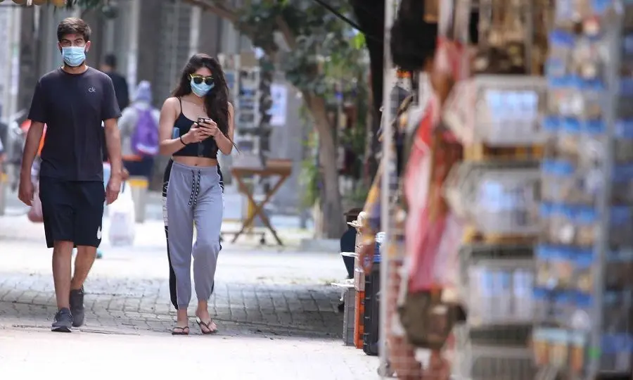 Τα πιθανά νέα μέτρα και η ανησυχία των επιχειρηματιών