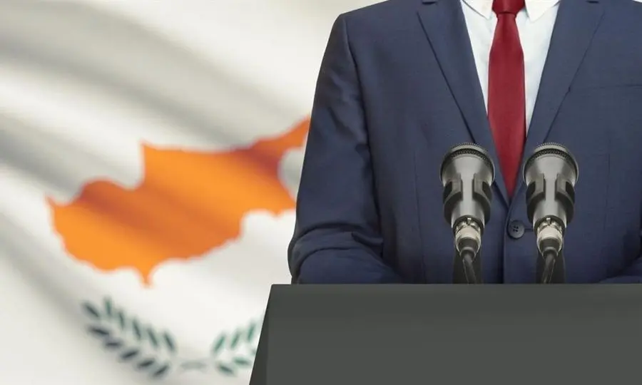 Πόθεν Έσχες: Παρανόμησαν και οι 56 βουλευτές αλλά ο νόμος κάνει τα… στραβά μάτια