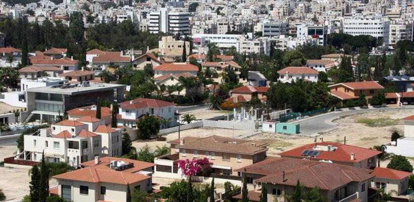 Αναμένεται υποχώρηση τιμών στα ακίνητα