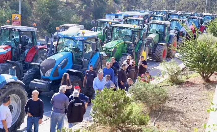«Ένα κιλό πατάτες θα φτάσει €10» - Ξανά στους δρόμους οι Κύπριοι αγρότες
