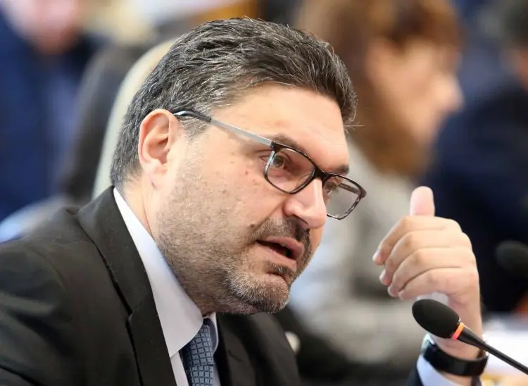 «Εν δυνάμει βόμβα το μεταναστευτικό για το κράτος προνοίας»