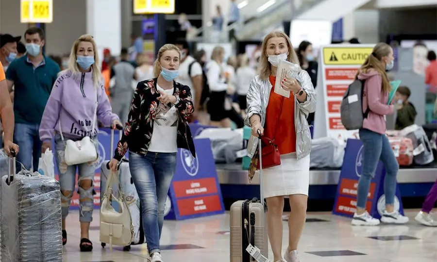 Τρεμάμενη αισιοδοξία για Ρώσους τουρίστες