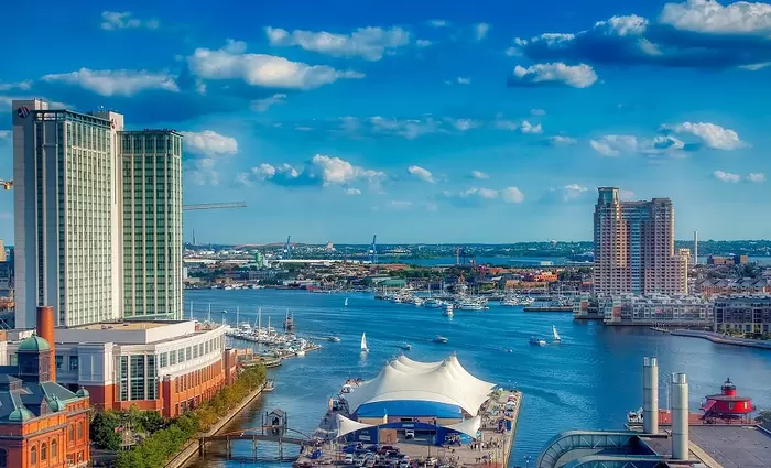 Αυτοί είναι οι 10 τόποι που σας πληρώνουν για να μείνετε εκεί