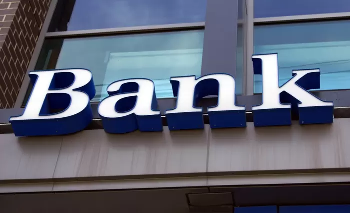 Σε υψηλό δεκαετιών οι μετοχές των ευρωπαϊκών τραπεζών – Αποδόσεις ρεκόρ το πρώτο εξάμηνο (πίνακες)