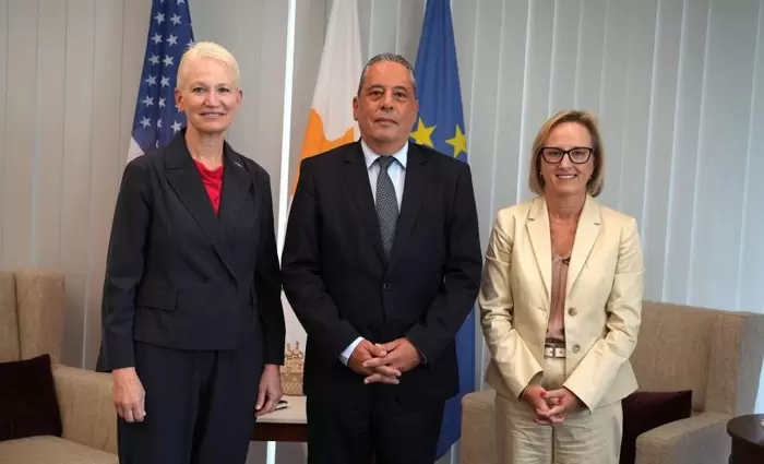 Οδικό Χάρτη Διμερούς Αμυντικής Συνεργασίας υπέγραψαν Κύπρος - ΗΠΑ