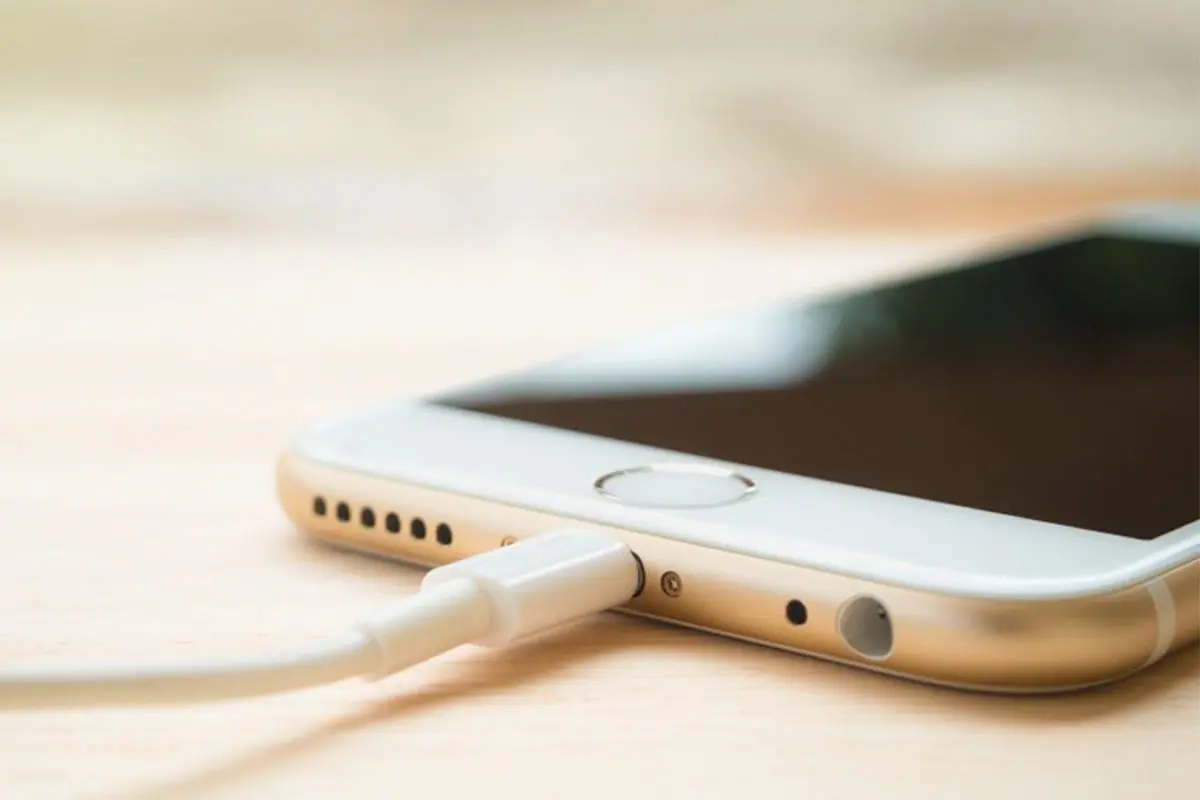 Αυτά είναι τα 10 κινητά με την μεγαλύτερη μπαταρία (λίστα)