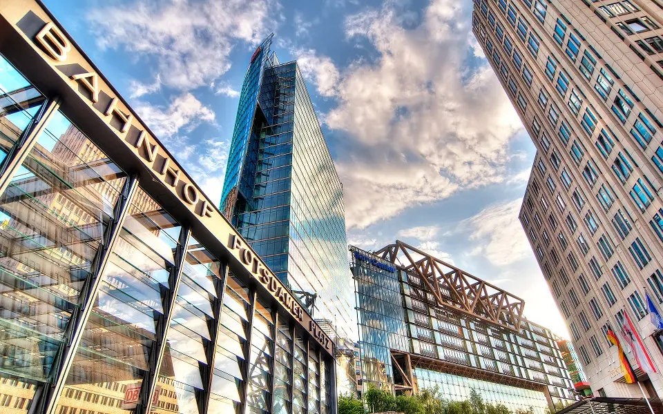 Ανοίγει η ψαλίδα ανάμεσα στις ευρωπαϊκές και αμερικανικές επιχειρήσεις