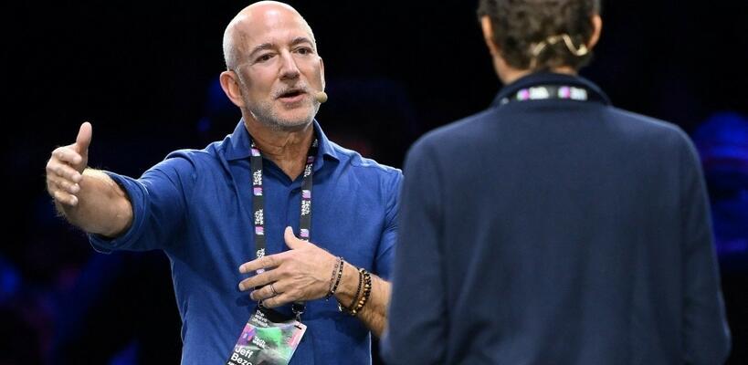 Τζεφ Μπέζος: «Φούσκα» η τεχνητή νοημοσύνη, αλλά τα οφέλη θα είναι τεράστια