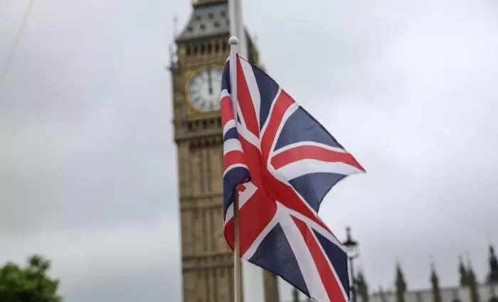 Το Ηνωμένο Βασίλειο «ξεμένει» από διευθυντές