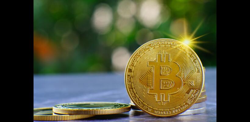 Σε χαμηλό δύο μηνών το Bitcoin – Έφτασε στα $81.102