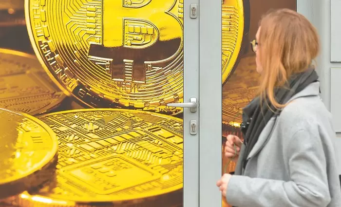 Aσταμάτητο! Το bitcoin ξεπέρασε τις 56.000 δολάρια