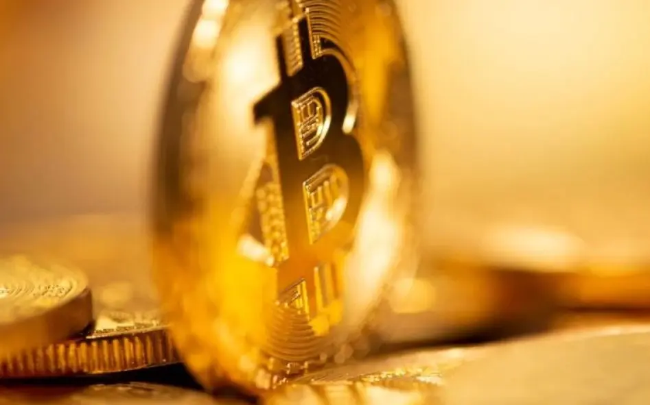 Bitcoin: Έχει μείνει πίσω από τον χρυσό - Οι επενδυτές ζητούν ασφαλή καταφύγια