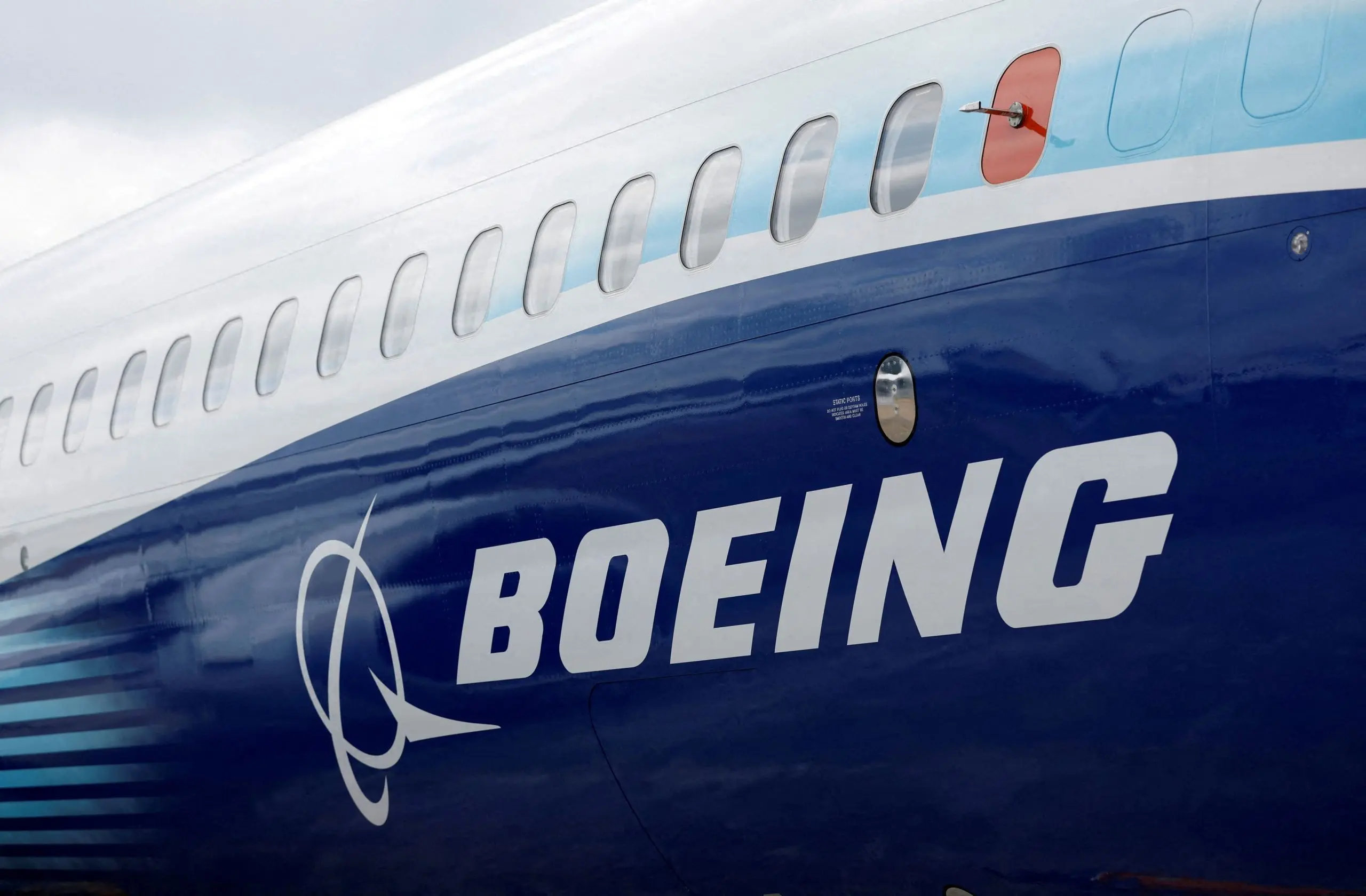 5 αριθμοί που εξηγούν γιατί η Boeing δεν θα χρεοκοπήσει