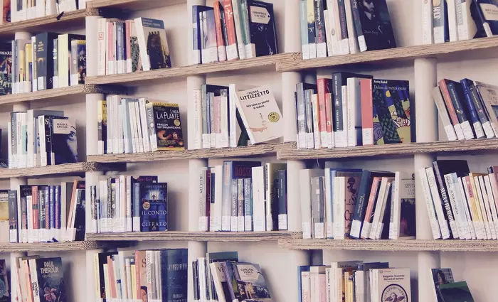 Αυτά τα οκτώ βιβλία είχαν τις περισσότερες πωλήσεις της εβδομάδας στην Κύπρο