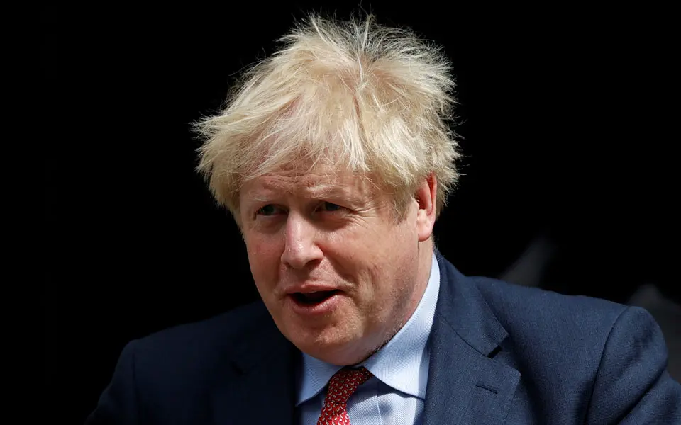 Times: Περικοπές χιλιάδων θέσεων εργασίας σχεδιάζει ο Τζόνσον