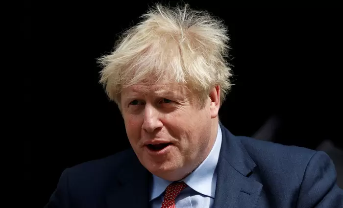 Times: Περικοπές χιλιάδων θέσεων εργασίας σχεδιάζει ο Τζόνσον