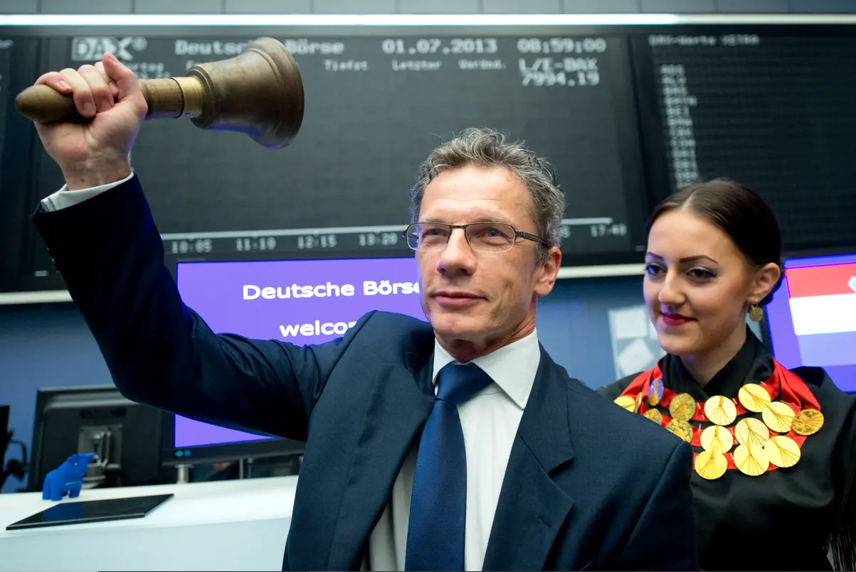 Βούτσιτς: Σε σωστή τροχιά η νομισματική πολιτική της ΕΚΤ αλλά παραμένουν κίνδυνοι