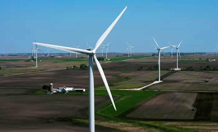 Η BP πουλά τα χερσαία αιολικά στις ΗΠΑ στη LS Power – Στροφή ξανά σε πετρέλαιο και φυσικό αέριο