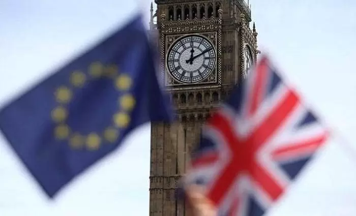 Μέσα Μαρτίου παραπέμπει την τελική ψήφο επί της συμφωνίας του Brexit η Μέι 