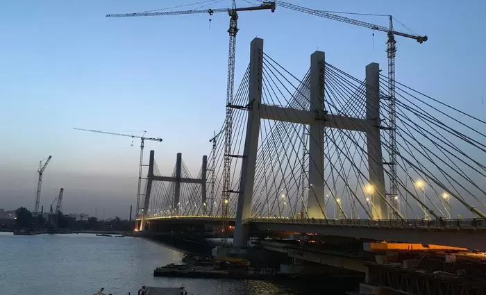 Η νέα κρεμαστή γέφυρα του Καΐρου μπήκε στη λίστα Γκίνες