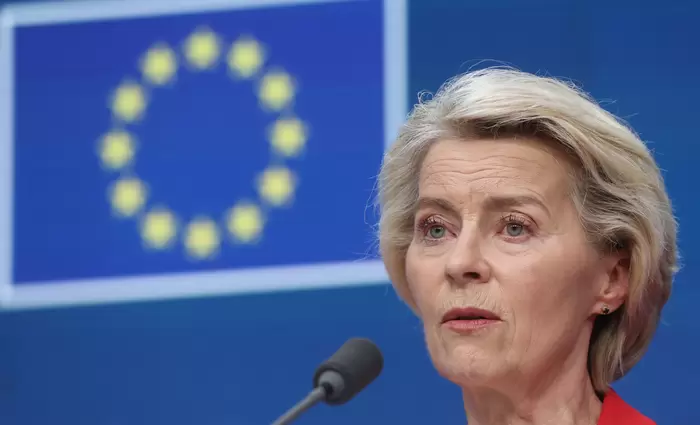 Ούρσουλα φον ντερ Λάιεν: Ολα τα ενδεχόμενα είναι στο τραπέζι για τους δασμούς