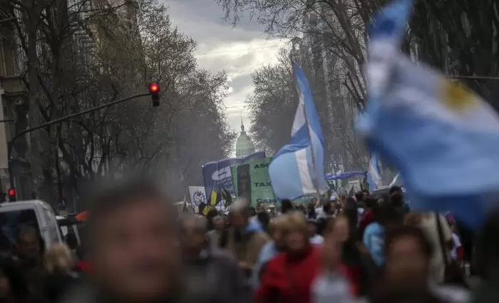 Διαδηλώσεις στο Μπουένος Άιρες εναντίον της λιτότητας και του ΔΝΤ 