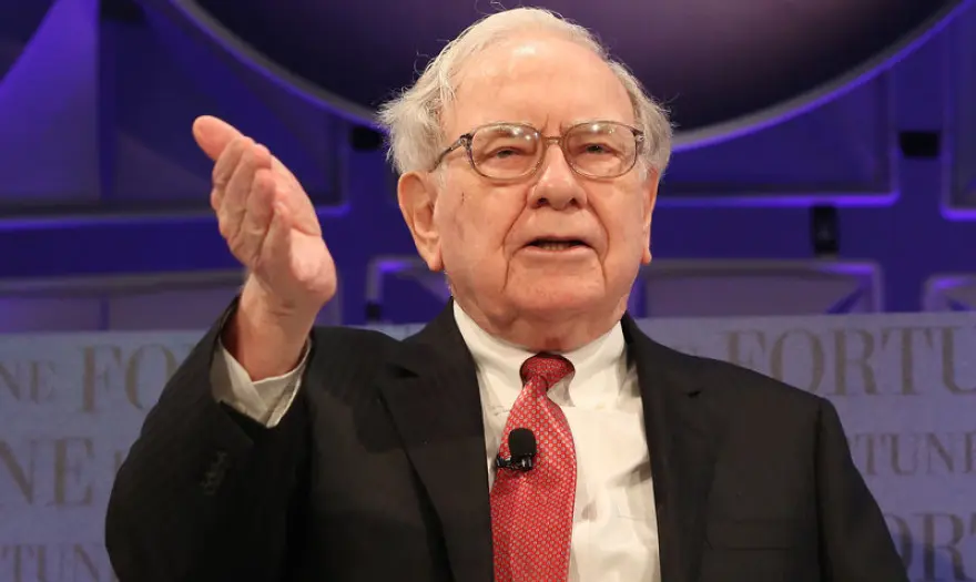 Μπάφετ: Ο κορωνοϊός δεν μπορεί να σταματήσει την Αμερική