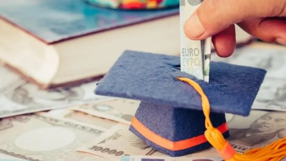 Αυξάνεται το ποσό των φοιτητικών επιδομάτων