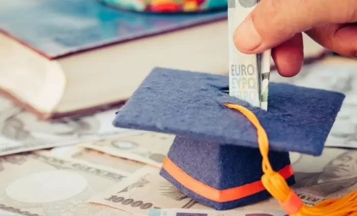 Αυξάνεται το ποσό των φοιτητικών επιδομάτων