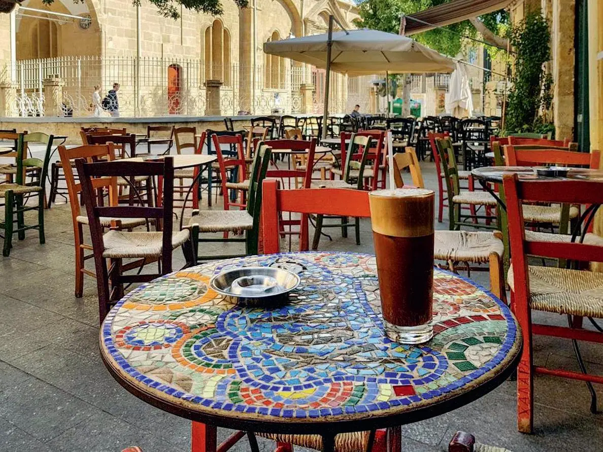 Μειώνουν και οι καφετέριες την τιμή του καφέ λόγω του 0% ΦΠΑ;